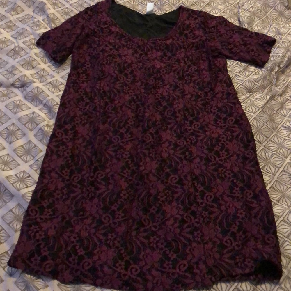 Jessica Simpson Maternity Dress